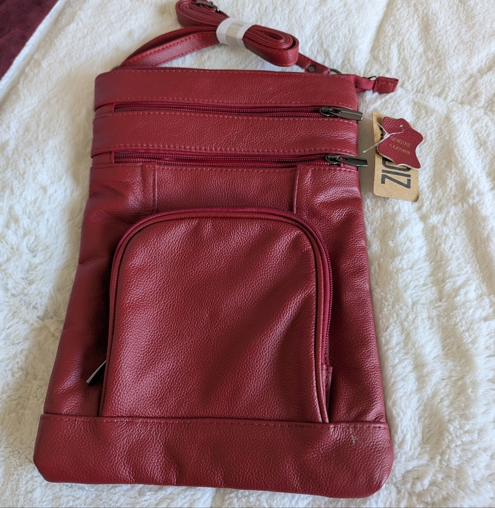 Elegant Red Leather Crossbody Bag